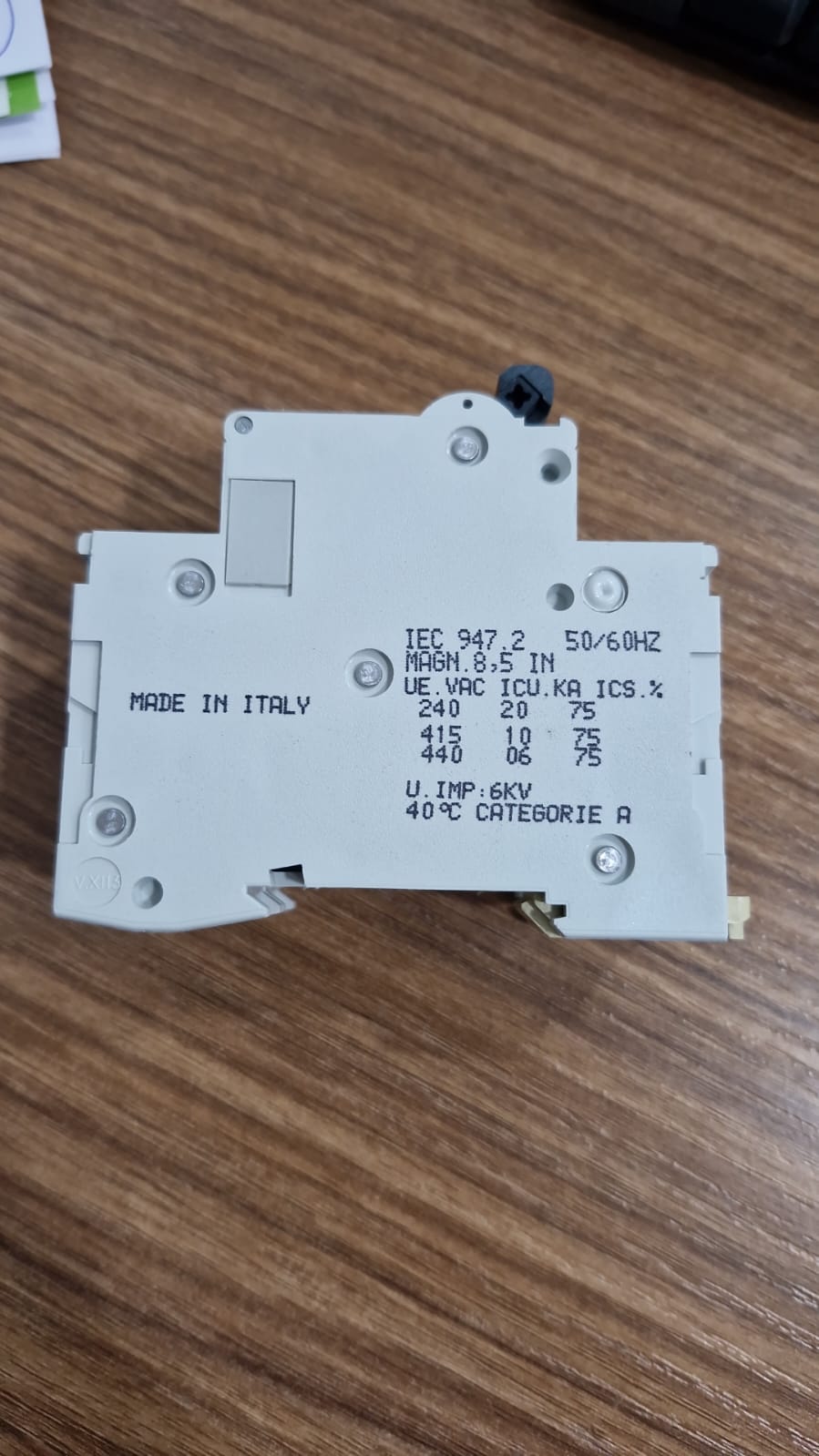 Interruptor magnetotérmico Merlin Gerin 24329 1P+N 50A curva C 6000 A - Imagen 3