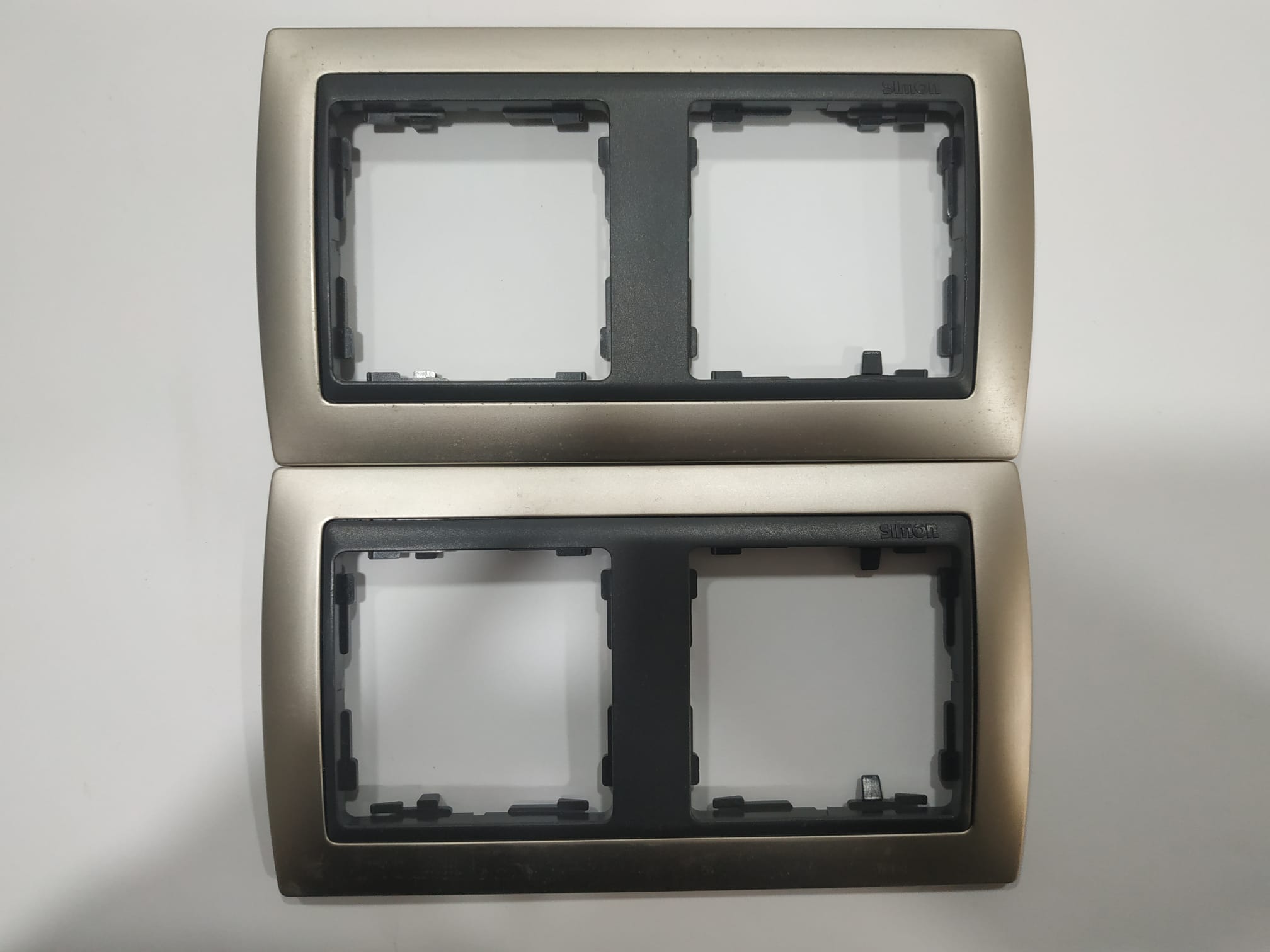 LOTE 2 Marcos Simon 82 82824‑34 2 elementos cava mate grafito