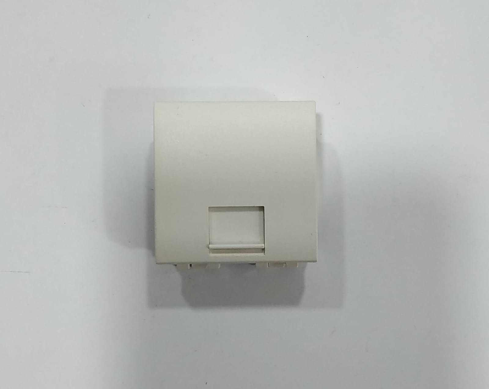 Base RJ12 toma de teléfono BTicino Living Light N4258/12D