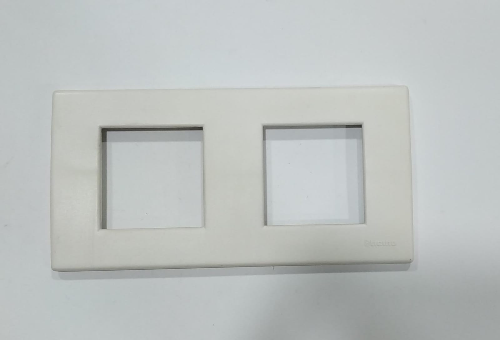 Placa marco 2 elementos blanco BTicino Light N4802/2