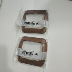 Marco 1 elemento Galea cobre Legrand 77701